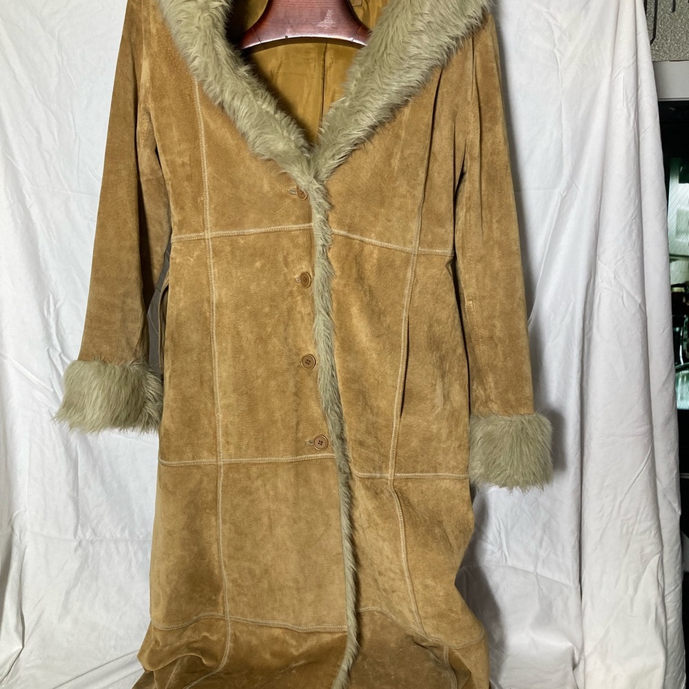 Wilsons Leather Maxima Genuine Leather and Fur Women’s Long Coat